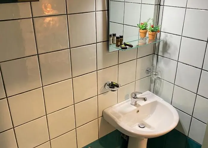 Golden Star Lägenhetshotell Nidhrion