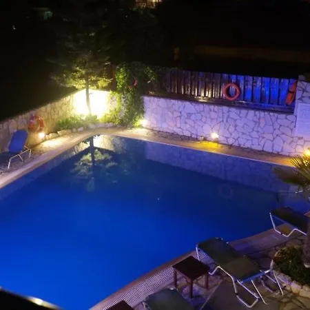 Golden Star Apartahotel Nydri (Lefkada)