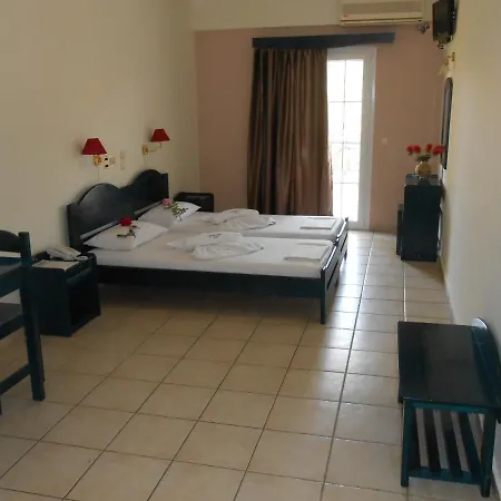 Aparthotel Golden Star 4*