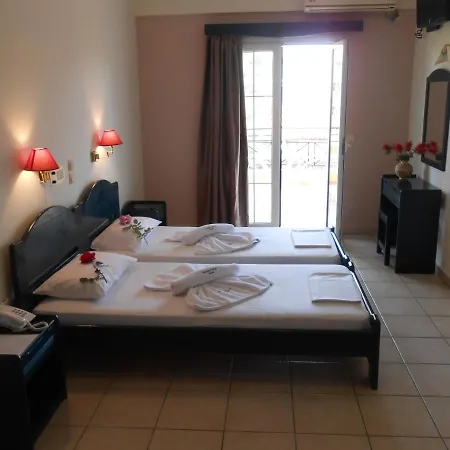 Golden Star Apartahotel